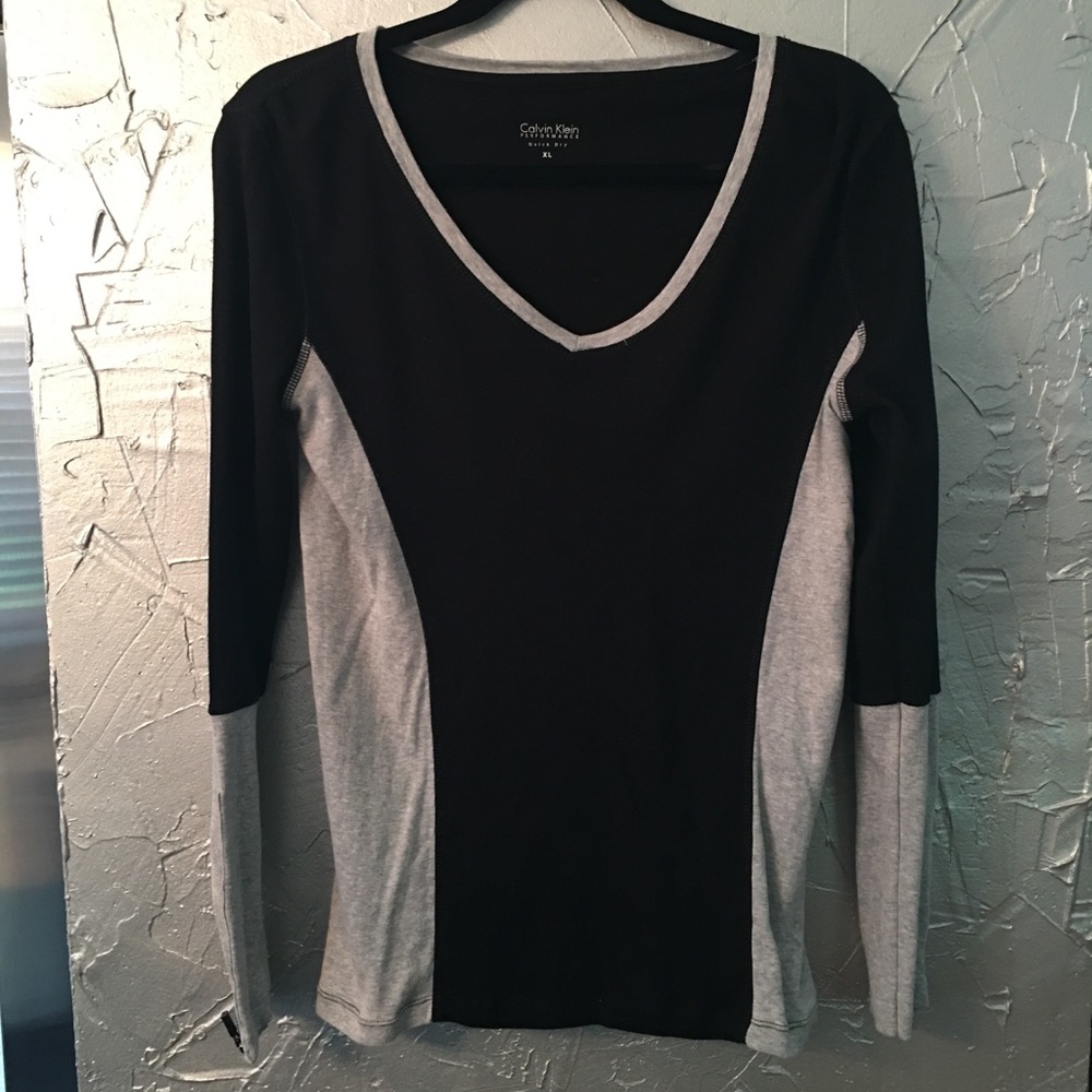 Calvin Klein Performance Quick Dry Zipper Sleeve Shirt size XL